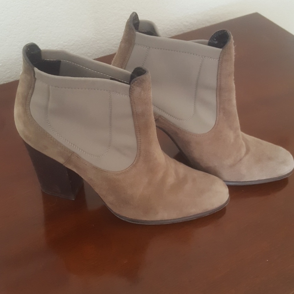 Stuart Weitzman boots